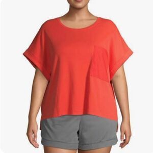 Avia Active Oversized Pocket T-Shirt from Round Neck Size XL EUC